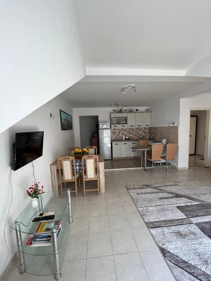 Apartment Azalea Of Budva Exterior photo